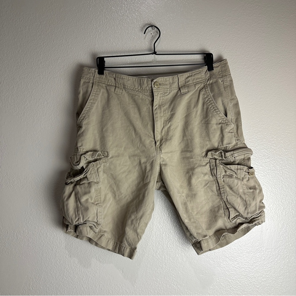 Old Navy Cargo Shorts Size 36 Unisex